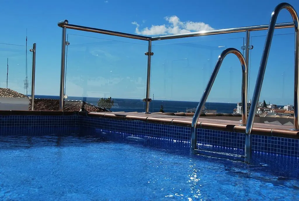 Apartamentos Plaza 네르하 아파트