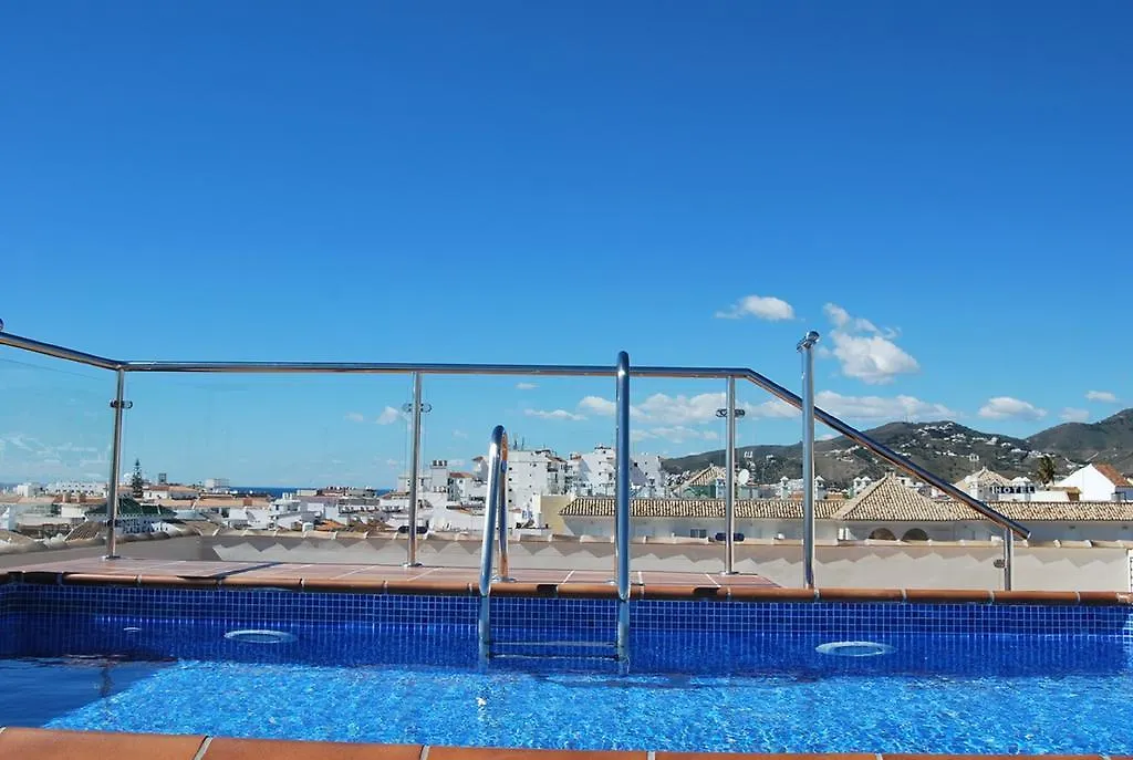 아파트 Apartamentos Plaza 네르하 스페인