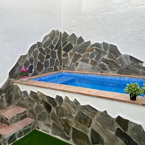 casa-la-parra-nerja.hotelsinnerja.org/