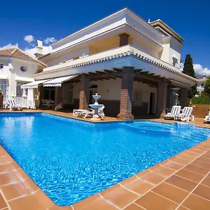 bb-villa-pergola.hotelsinnerja.org/